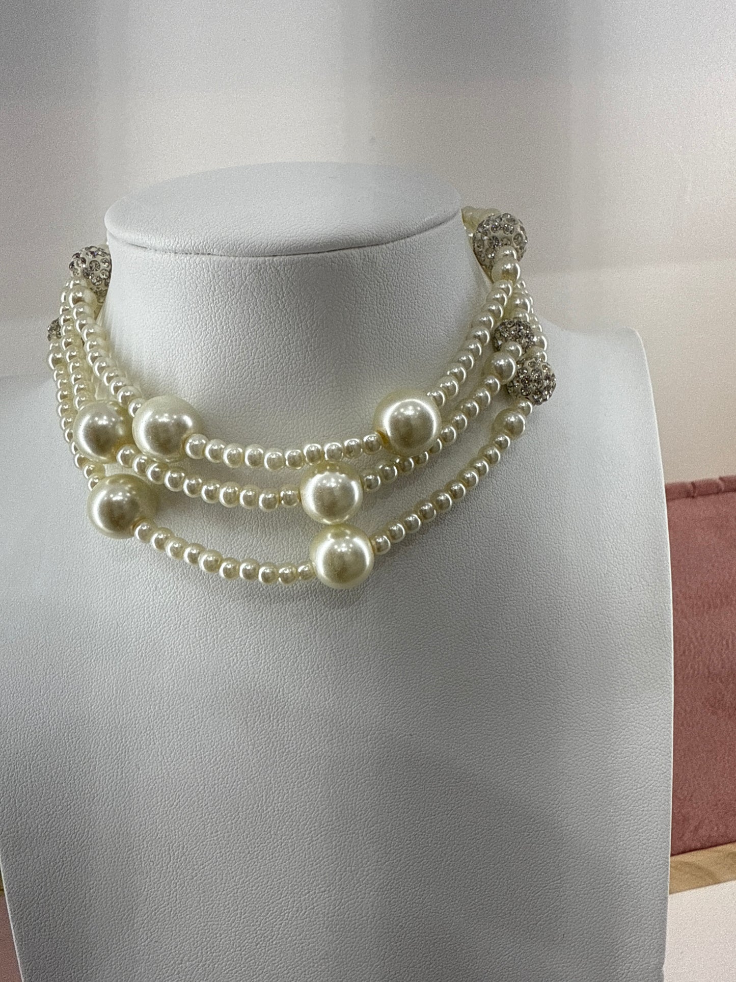 N000101 (One necklace)