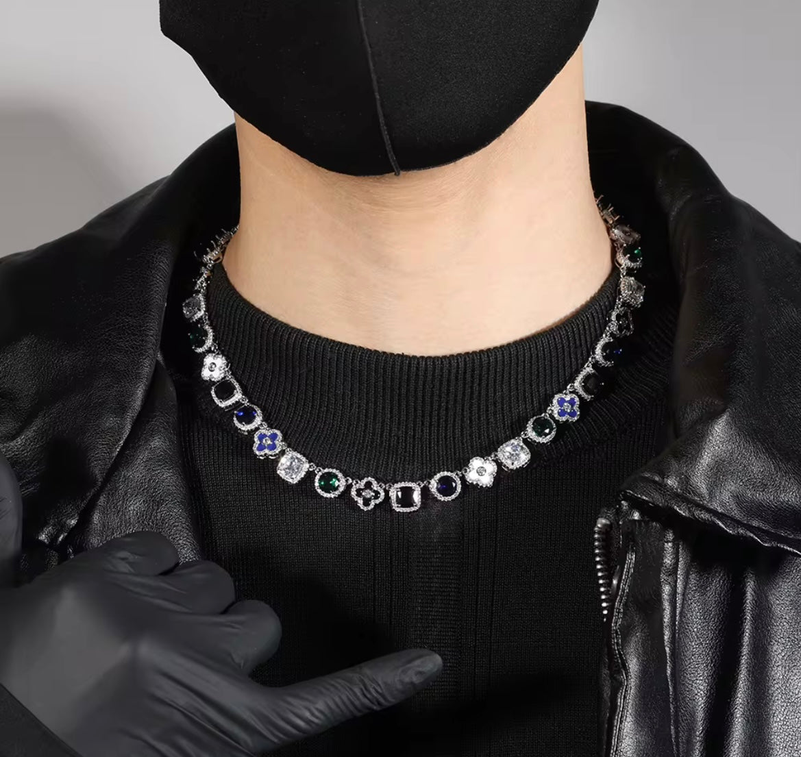 N000901 - Necklace 18”