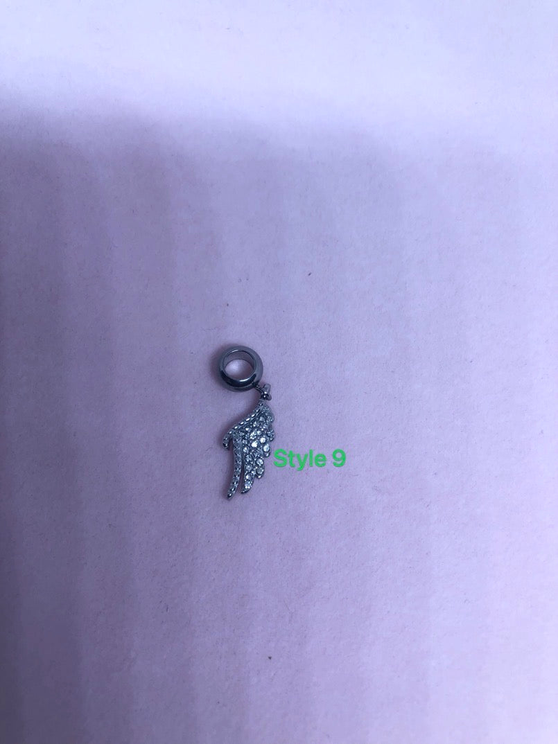 B100005 (Pandora Bracelets)