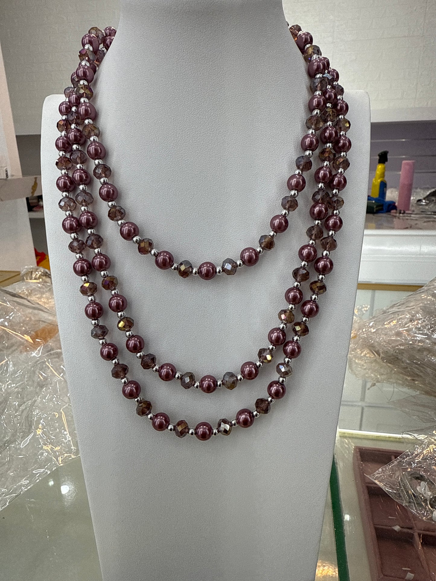 N000100 (One necklace)