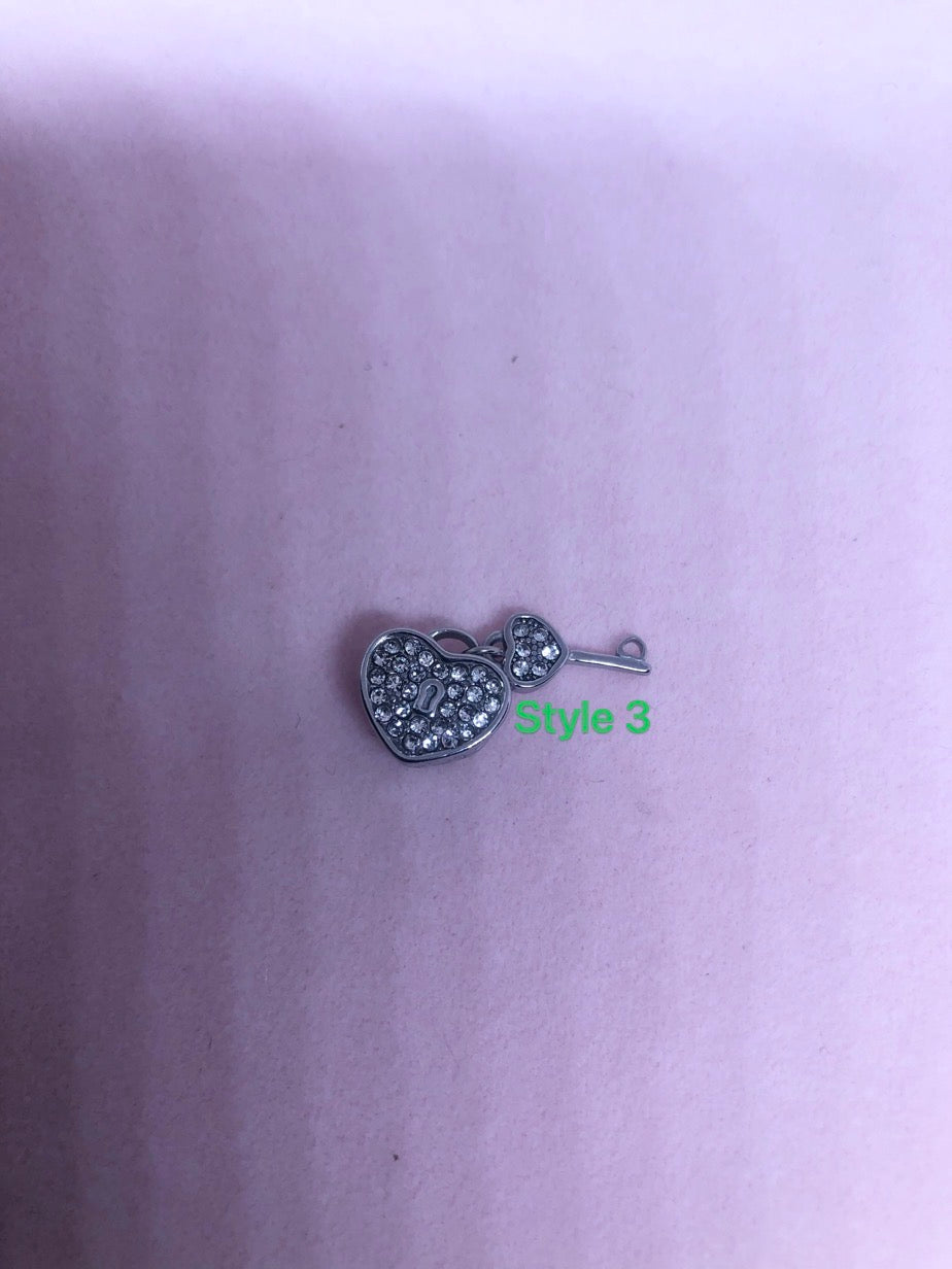 B100005 (Pandora Bracelets)