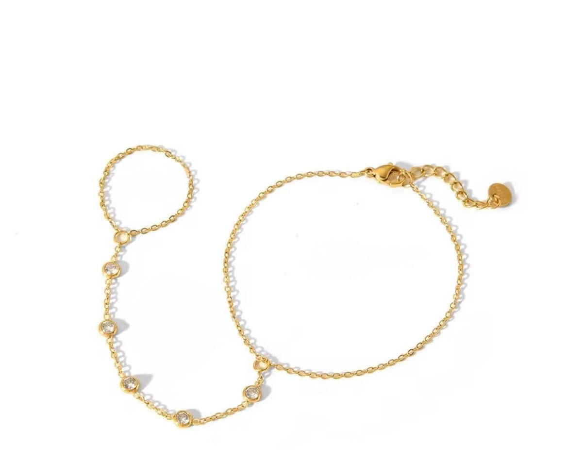 B400044 (bracelet/ring combo)