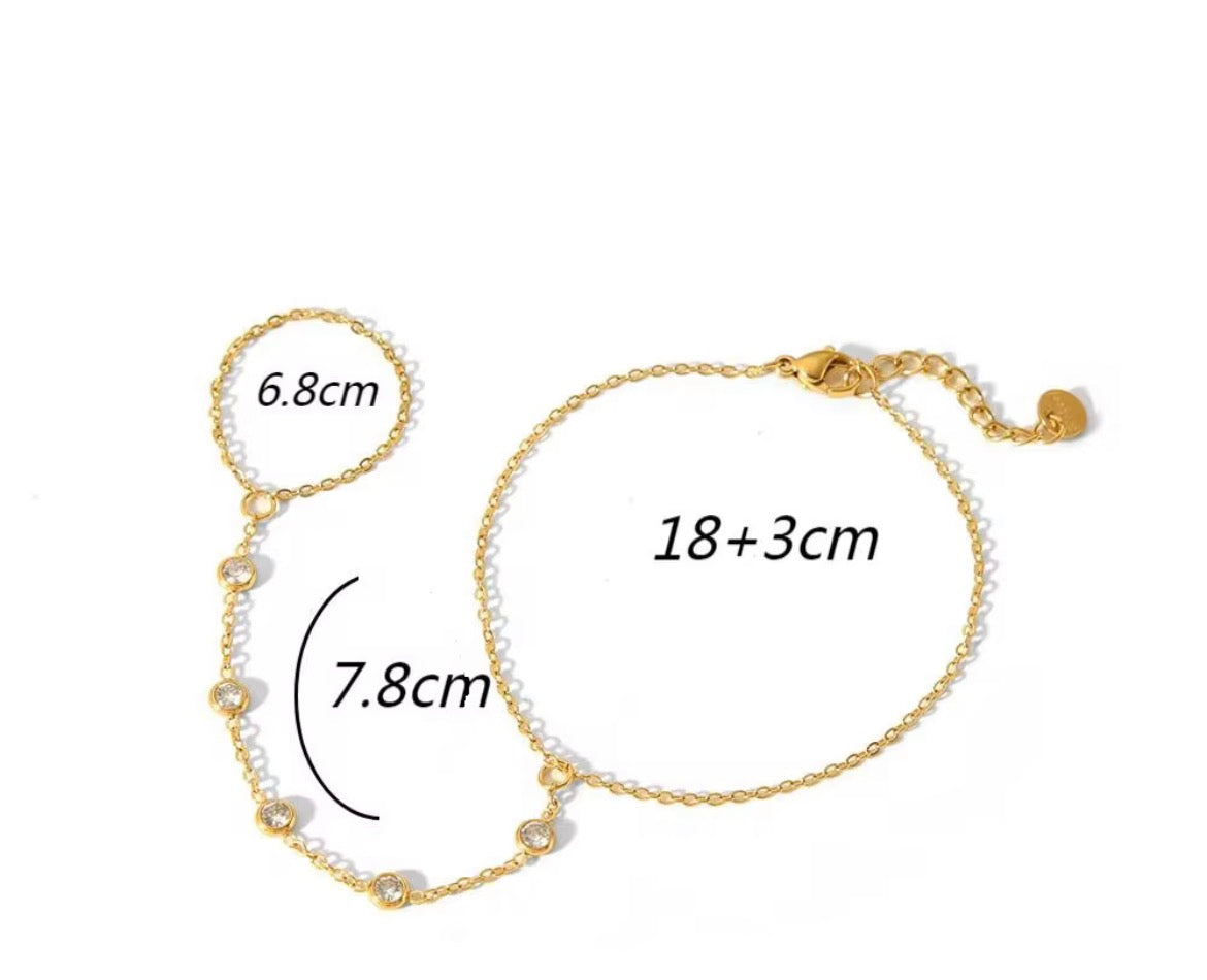 B400044 (bracelet/ring combo)