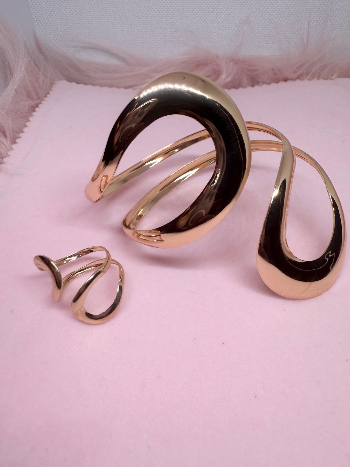 B100011 (Bracelet + Ring)