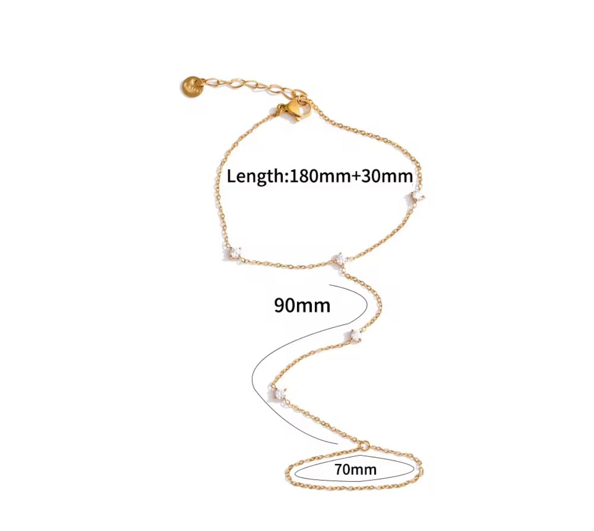 B400045 (bracelet/ring combo)