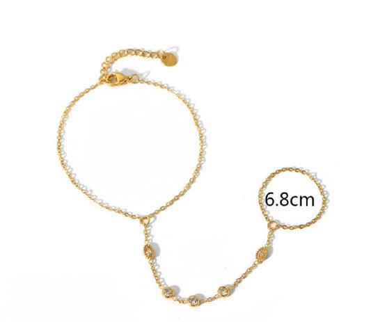 B400046 (bracelet/ring combo)