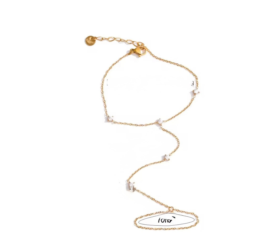 B400045 (bracelet/ring combo)