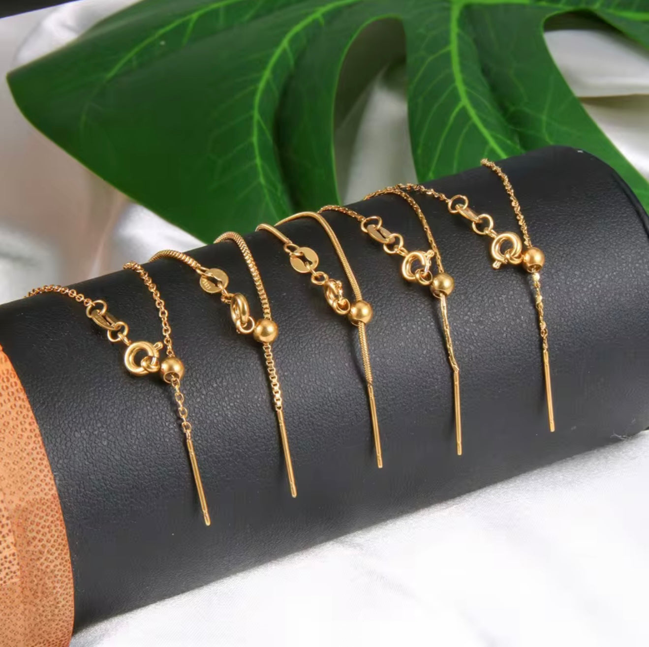 N300044 (necklace for letter charms)