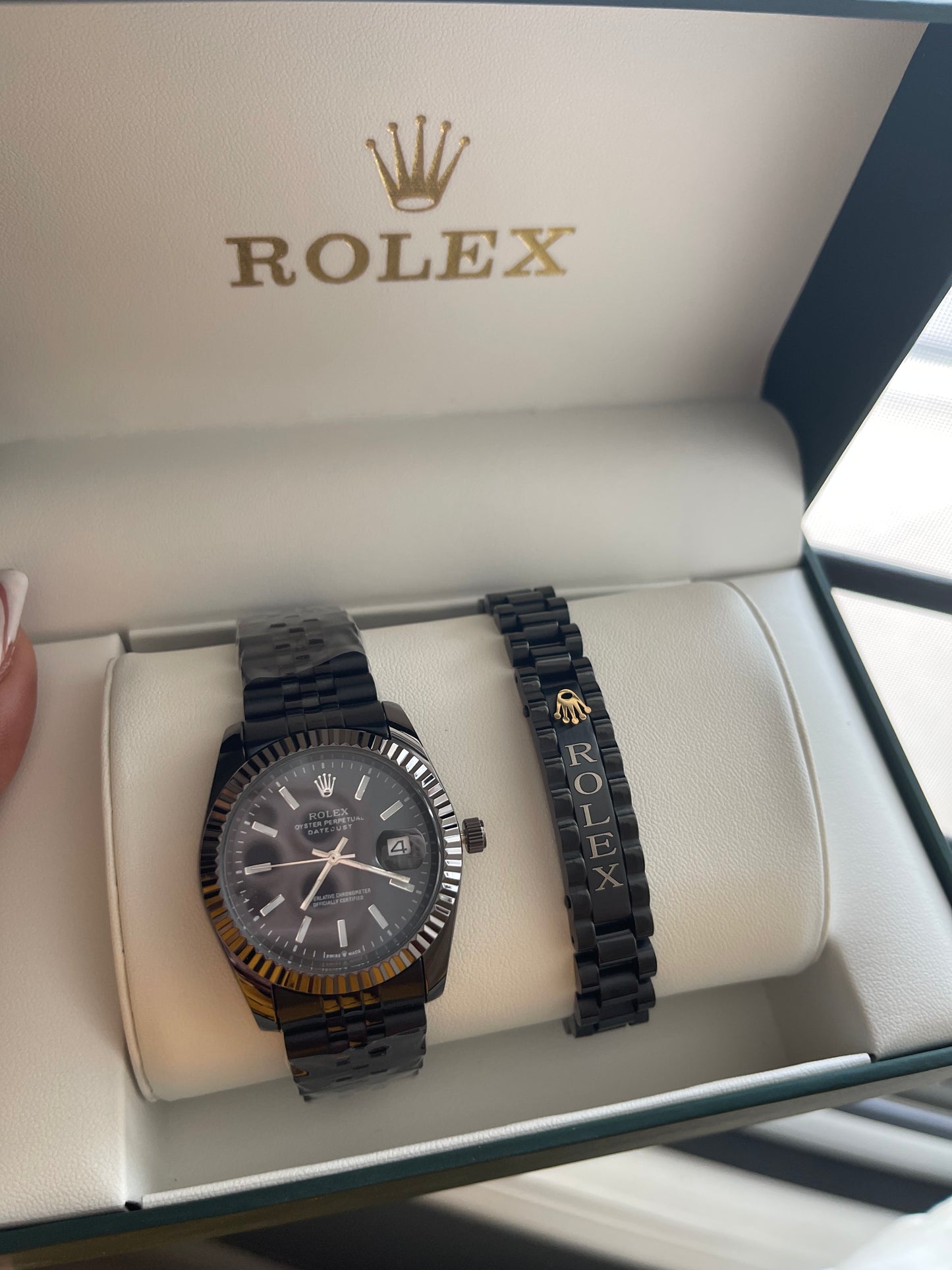 W000402 (Rolex watch + band)