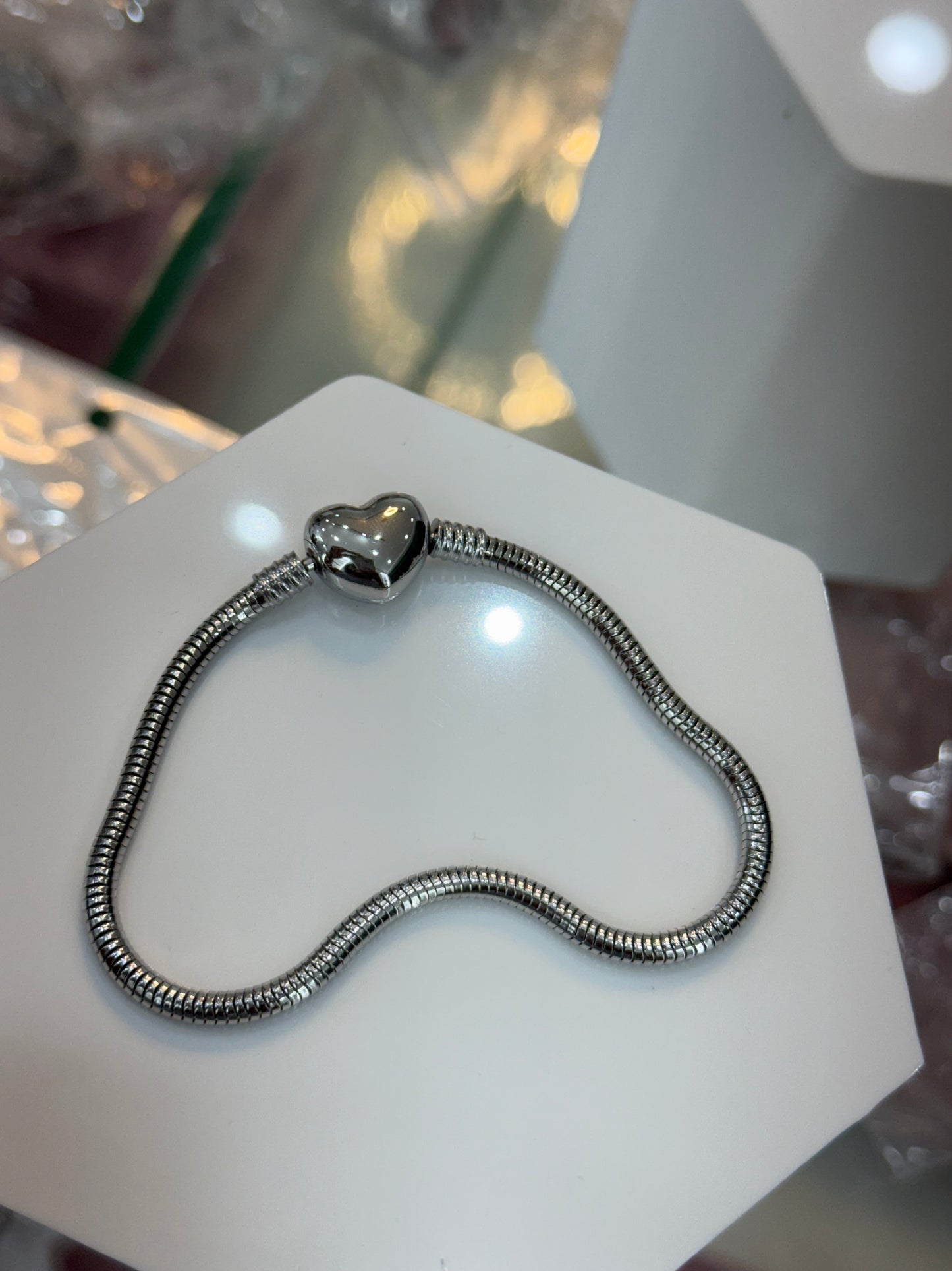 B000091 (Silver Pandora Bracelets)