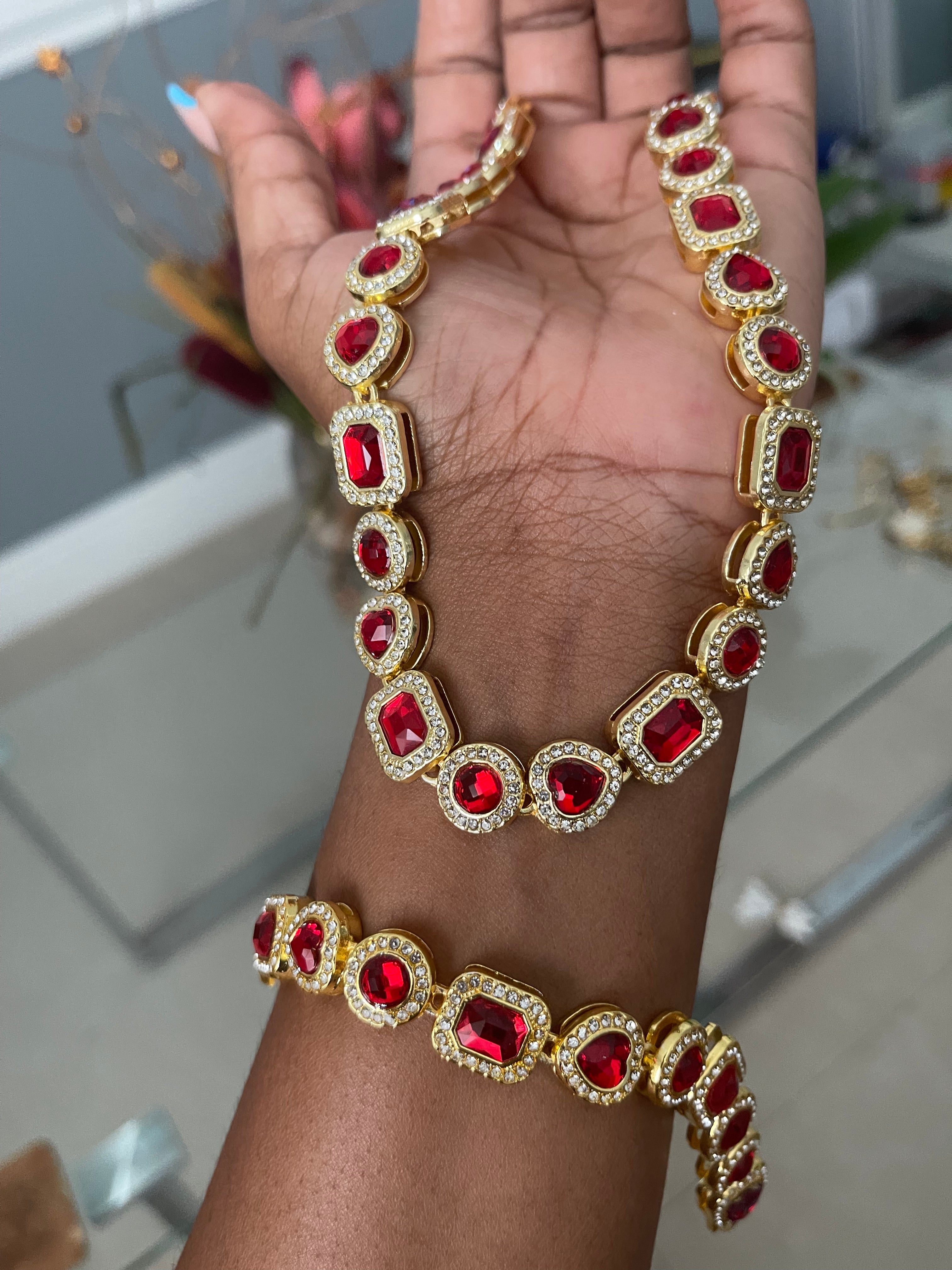 N000640 (necklace + bracelet)